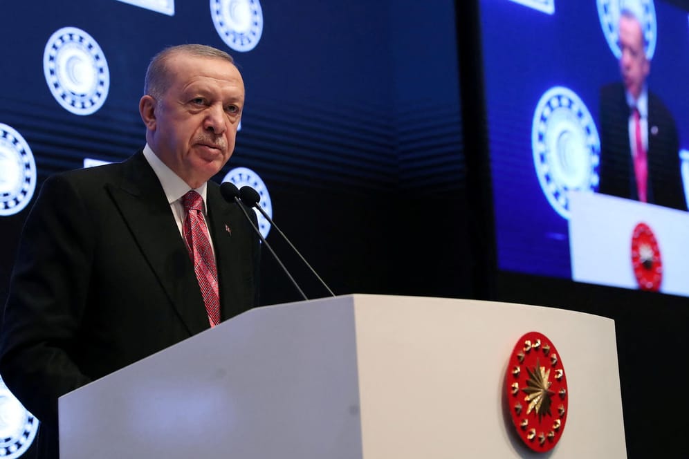 Der türkische Präsident Recep Tayyip Erdoğan während eines Meetings in Istanbul: Er will im Februar nach Saudi-Arabien reisen.