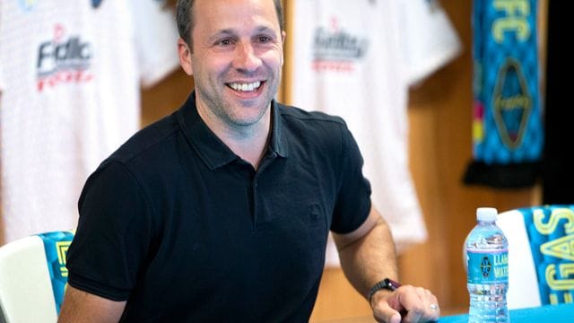 Wird Chefcoach beim Los Angeles FC: Ex-96-Profi Steven Cherundolo. Wird Chefcoach beim Los Angeles FC: Ex-96-Profi Steven Cherundolo.