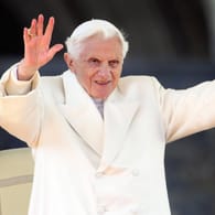 Papst Benedikt XVI. im Vatikan über Vorwürfe im Missbrauchsfall: "Danke für Ihre Fragen."