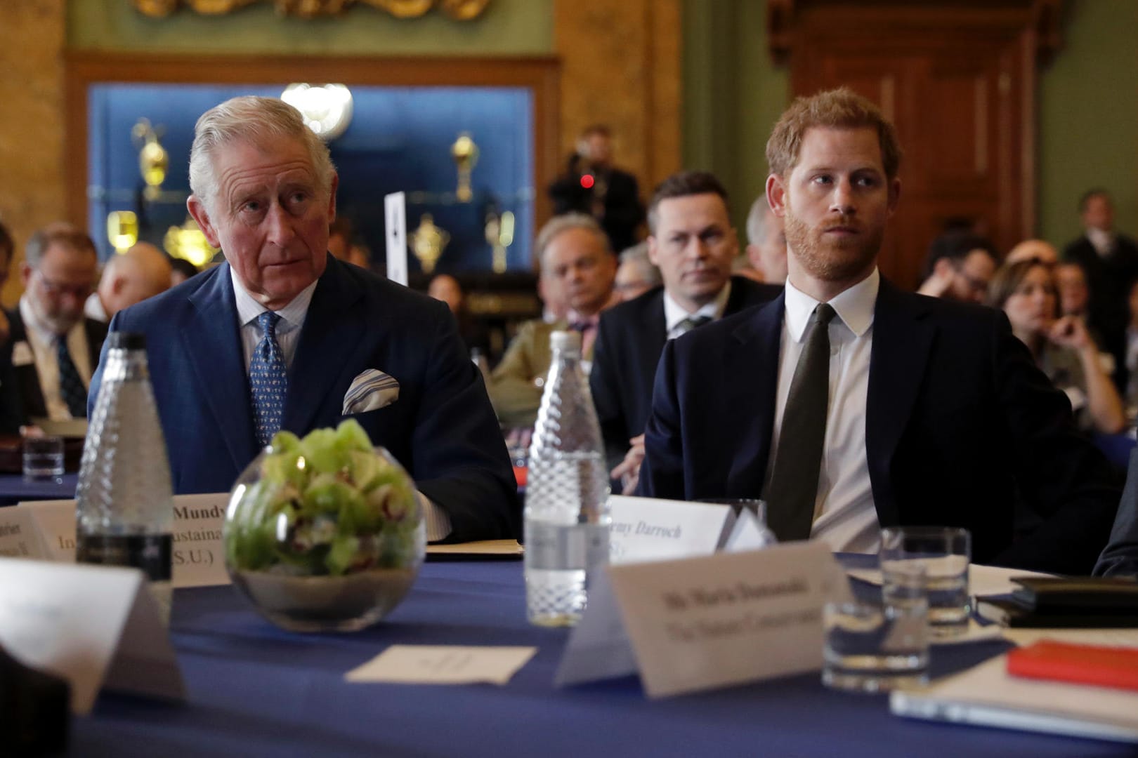 Prinz Charles und Prinz Harry: Der Verhältnis von Vater und Sohn soll nicht das beste sein.