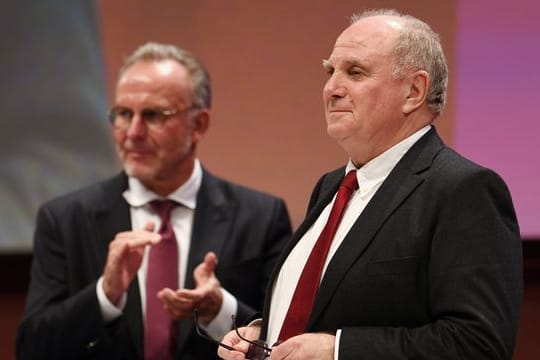 Ehemalige Alphatiere des FC Bayern: Uli Hoeneß (r)und Karl-Heinz Rummenigge.