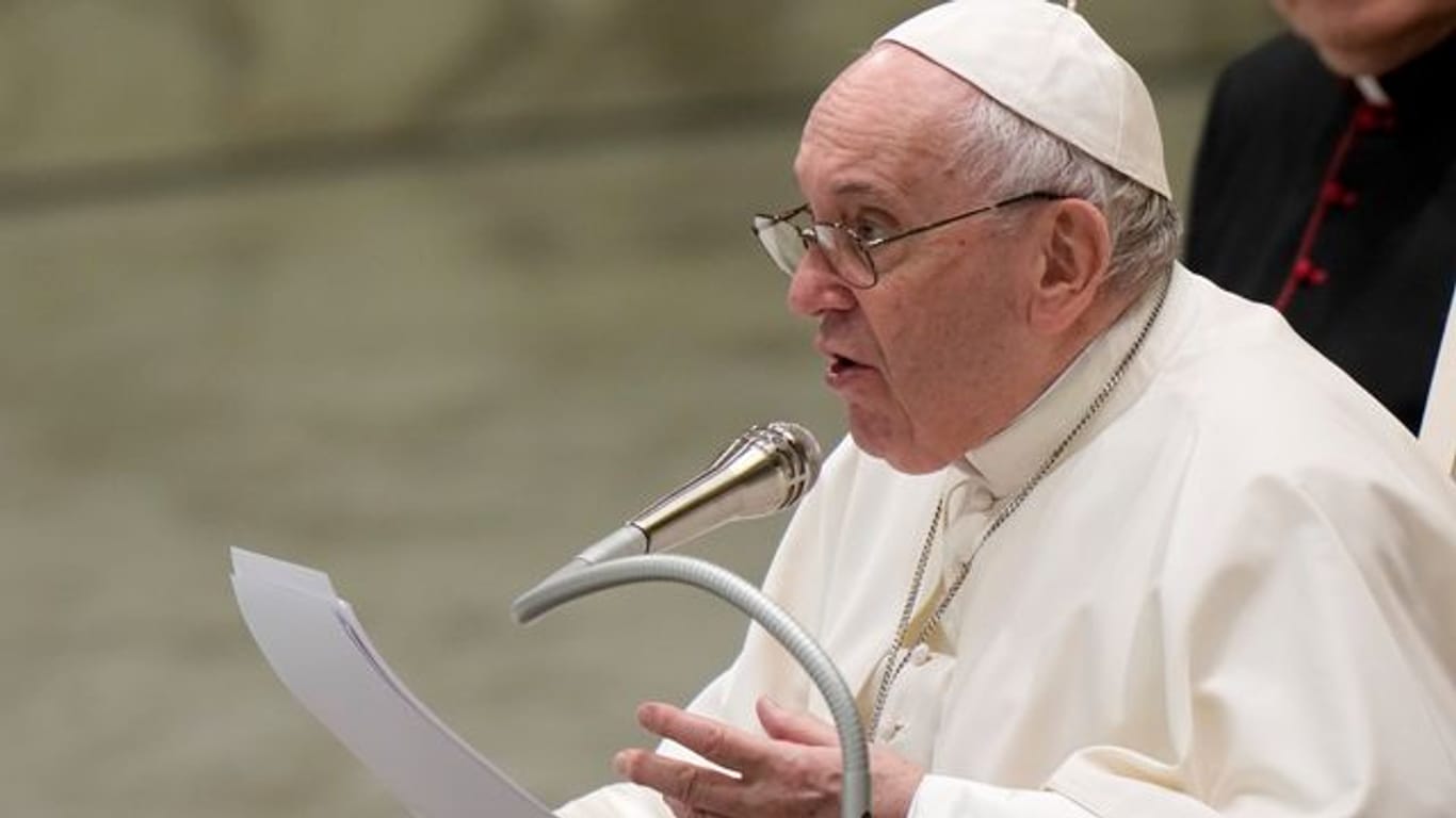 Papst Franziskus während einer wöchentlichen Generalaudienz im Dezember 2021.