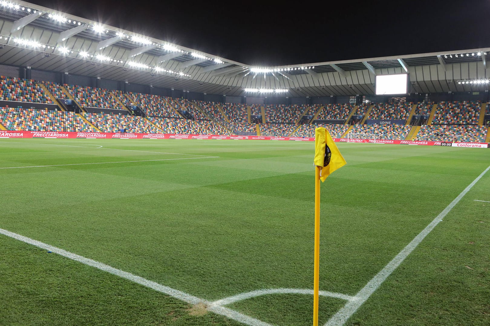 Stadio Friuli: Udinese Calcio wird vorerst nicht im heimischen Stadion antreten.