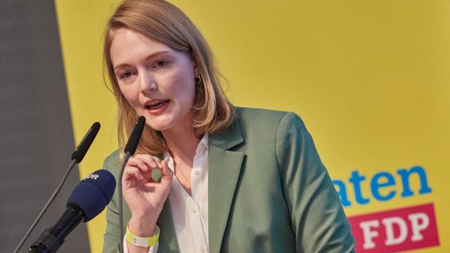 "Die Folgen von Schulschließungen sind jedoch ebenso dramatisch": Ria Schröder. "Die Folgen von Schulschließungen sind jedoch ebenso dramatisch": Ria Schröder.