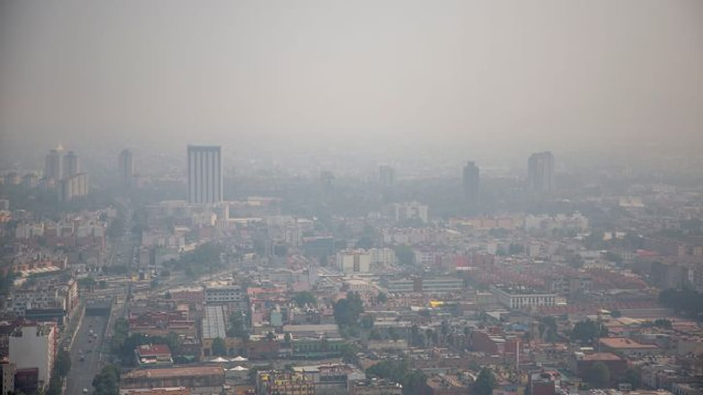 Dicke Luft in Mexiko-Stadt: Etwa 2,5 Milliarden Menschen in Städten weltweit seien einer Feinstaubbelastung ausgesetzt.