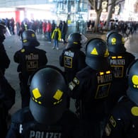 Polizisten in München: Die Polizei stellte 1.200 Anzeigen.