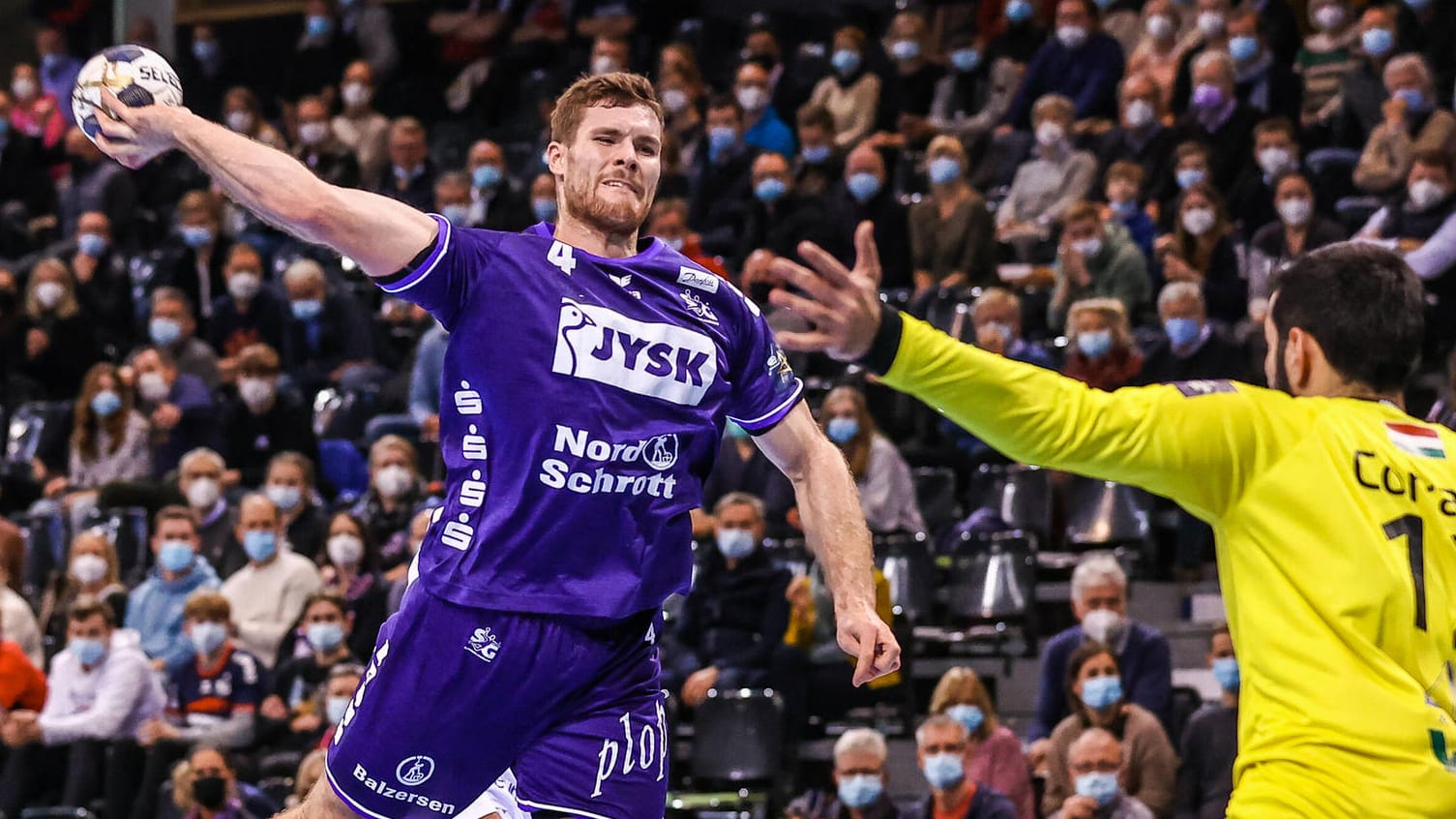 Johannes Golla im Flensburger Trikot: Mit den Norddeutschen wurde der Kreisläufer 2019 Deutscher Meister.