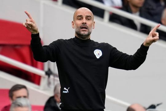 Manchester Citys Coach Pep Guardiola hat sich mit dem Coronavirus infiziert.