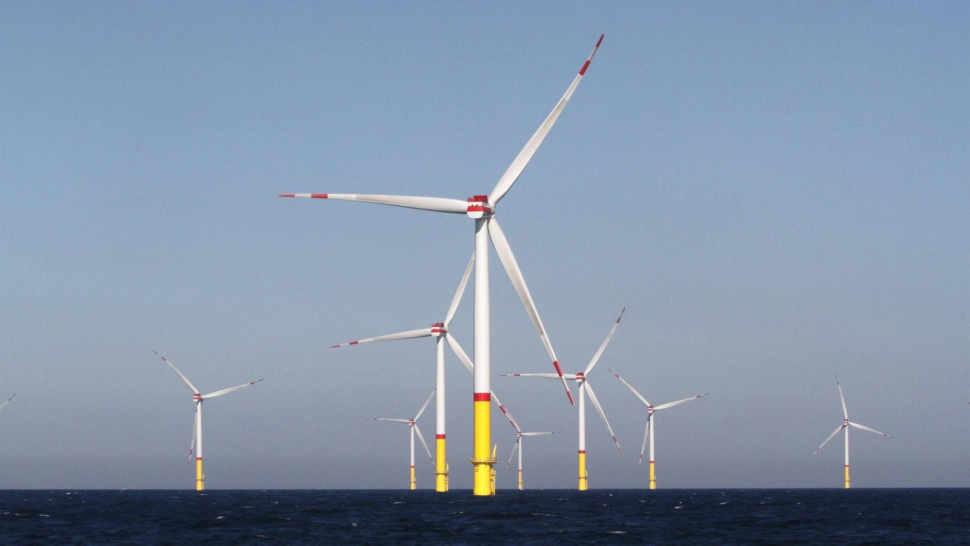 Der Offshore Windpark Arkona vor der Insel Rügen (Symbolbild): RWE will seinen Energiemix nachhaltiger gestalten, dabei sollen mehrere Windparks helfen.