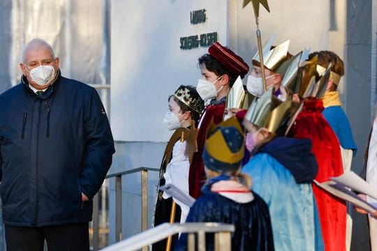 Sternsinger besuchen Kieler Parlament