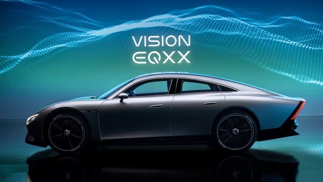 Virtuell und nicht auf der CES präsentiert: Die Studie EQXX von Mercedes soll mit einer Akkuladung über 1000 Kilometer weit kommen.