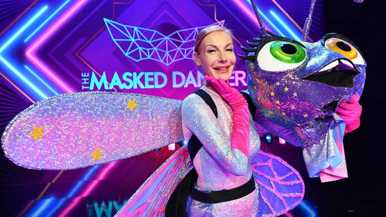 "The Masked Dancer": Ute Lemper war das Glühwürmchen.