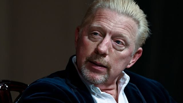 Glaubt, dass Novak Djokovic einen großen Fehler macht, sich nicht impfen zu lassen: Boris Becker. Glaubt, dass Novak Djokovic einen großen Fehler macht, sich nicht impfen zu lassen: Boris Becker.