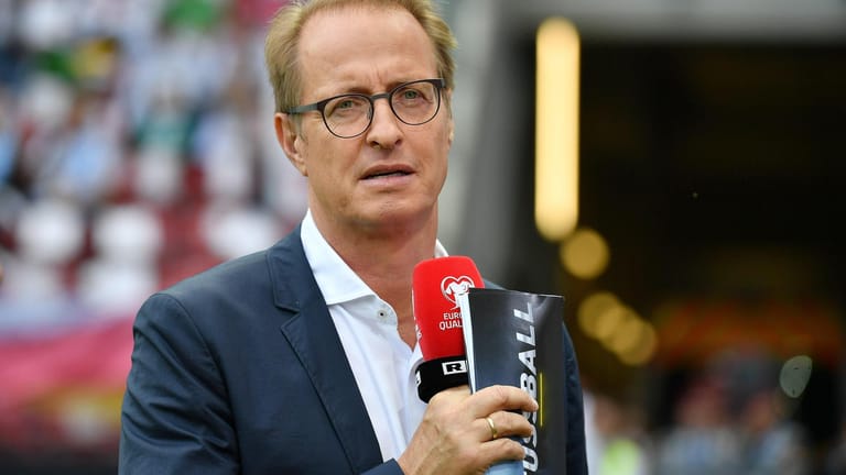 Florian König, hier am Rande eines Länderspiels 2019: Der Moderator wird wieder im TV zu sehen sein.