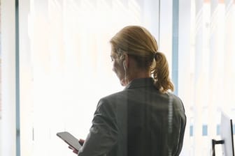 In den Topetagen der börsennotierten deutschen Unternehmen arbeiten so viele Frauen wie nie zuvor.