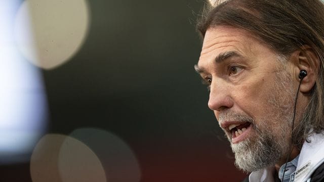 Arbeitet seit Dezember 2020 als Sportdirektor bei Mainz 05: Martin Schmidt. Arbeitet seit Dezember 2020 als Sportdirektor bei Mainz 05: Martin Schmidt.