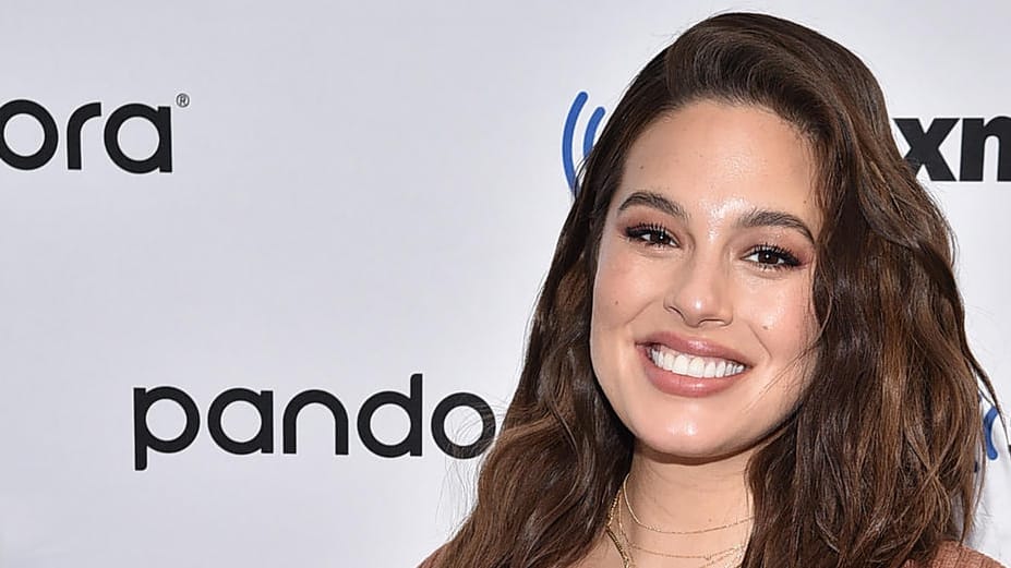 Ashley Graham: Das Model ist jetzt dreifache Mutter.