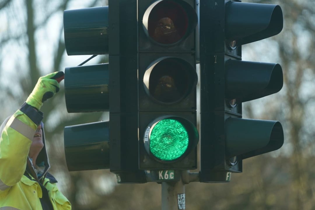 Eine Ampel auf Grün macht noch keine grüne Welle.