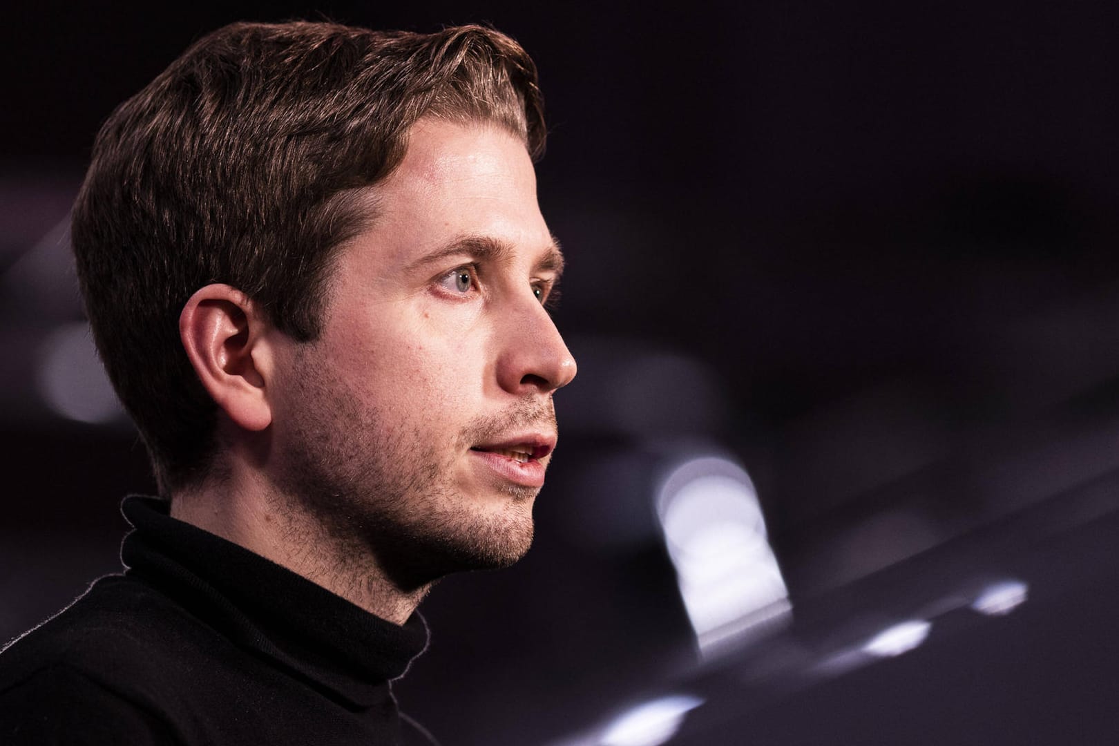 Kevin Kühnert: "Wir arbeiten mit Hochdruck an Lösungen für die Haushalte, die jetzt in Bedrängnis geraten."