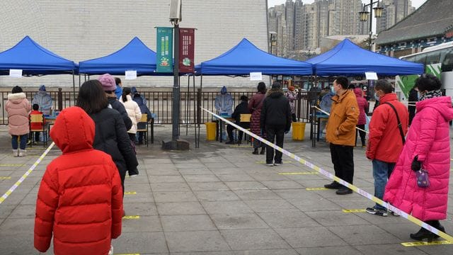 In der nordchinesischen Stadt Tianjin werden Massentests auf das Coronavirus durchgeführt.