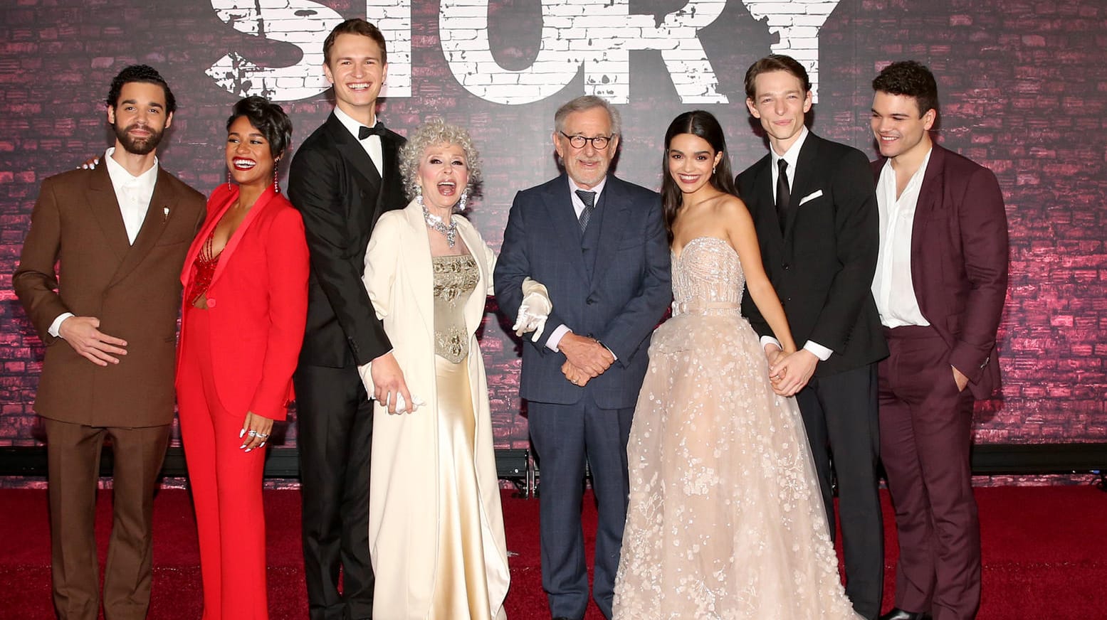 Der "West Side Story"-Cast: Die Musicalverfilmung gewann in der Kategorie "Beste Komödie/Musical".