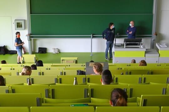 Prüfung an einer Universität