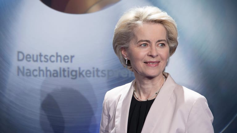 Kritik an der Taxonomie: EU-Kommissionspräsidentin Ursula von der Leyen bei der Verleihung des Deutschen Nachhaltigkeitspreises im Dezember 2021 in Düsseldorf.