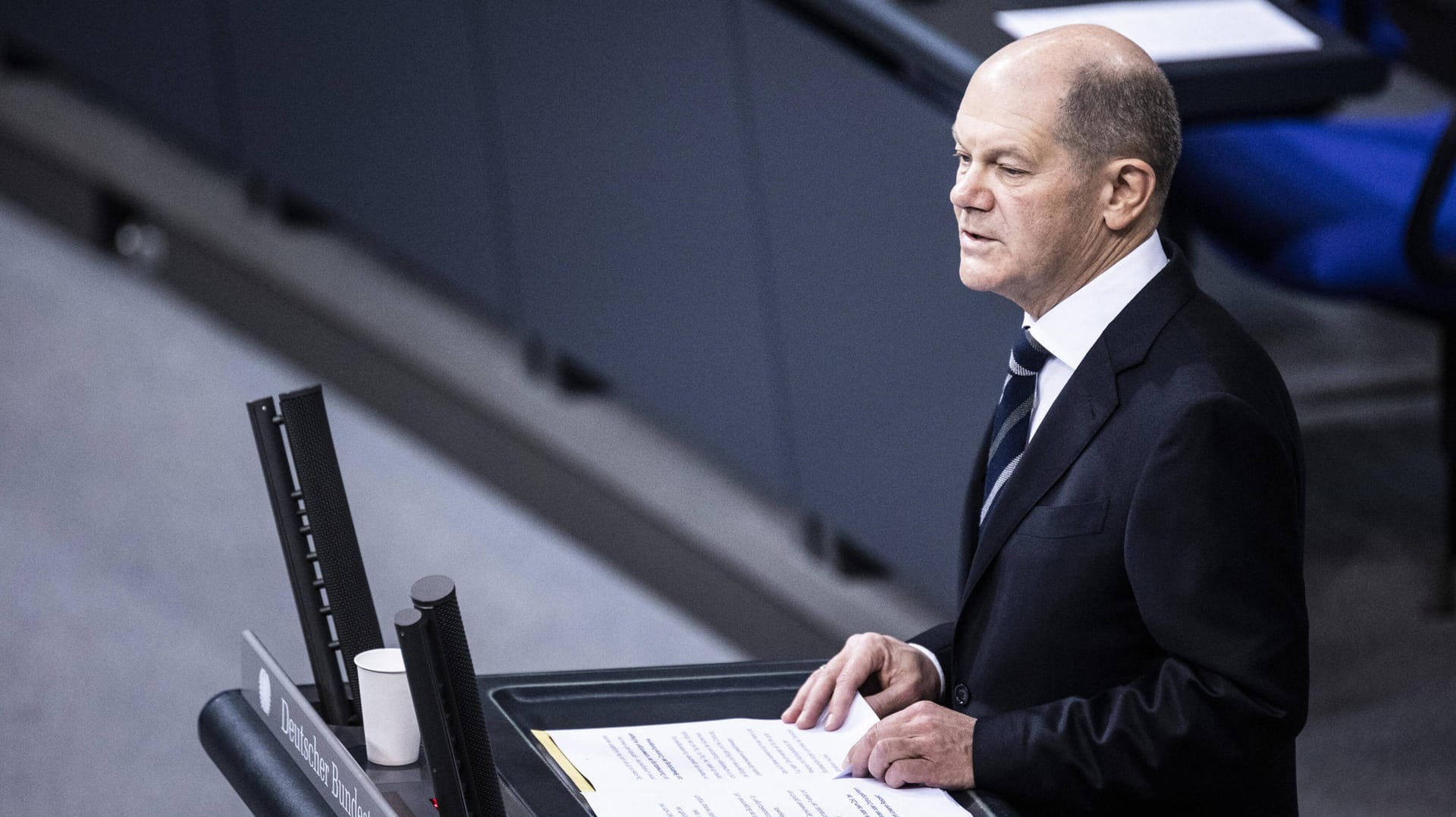 Olaf Scholz: Der Bundeskanzler kann seinen ursprünglich angekündigten Zeitplan zur Einführung der allgemeinen Impfpflicht nicht erfüllen.