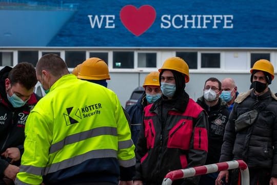 MV Werften stellen Insolvenzantrag