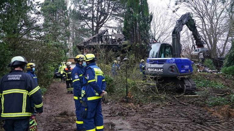 Einfamilienhaus in Hamburg-Rahlstedt abgebrannt