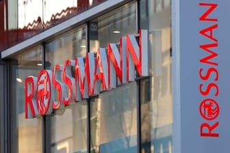 Eine Rossmann-Filiale in Köln: Die Drogeriekette will weiter wachsen.