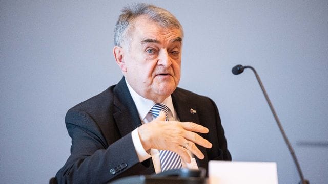 Herbert Reul (CDU) Herbert Reul (CDU)