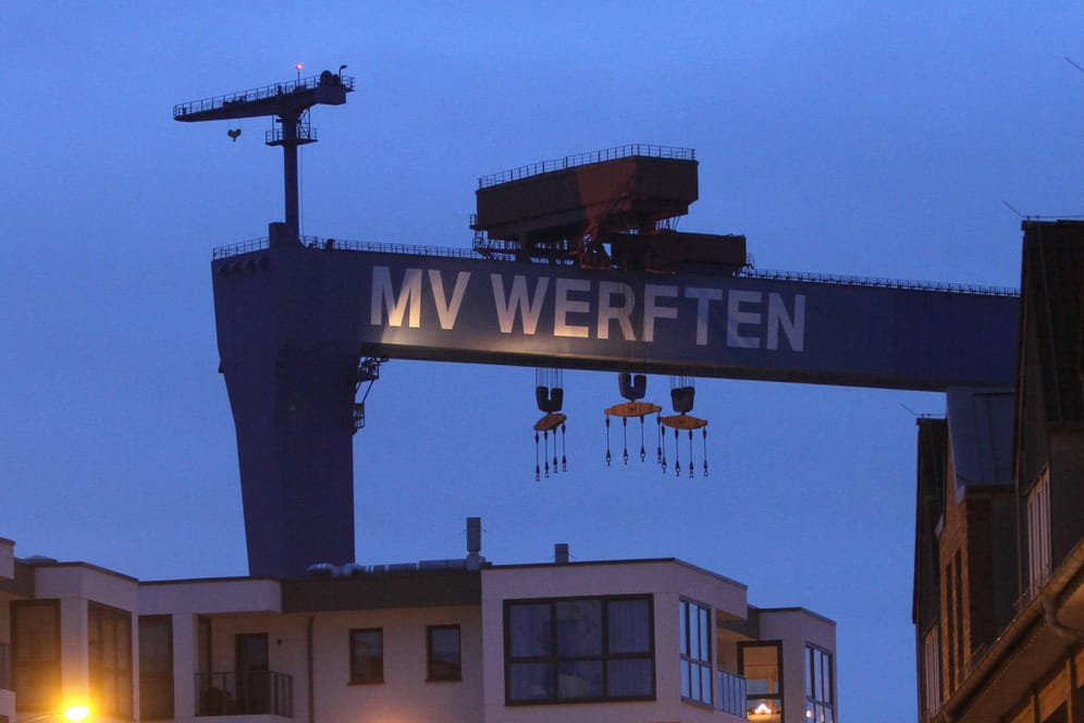 Standort der MV Werften in Warnemünde (Symbolbild): Für einen Teil des insolventen Unternehmens wurde nun ein Insolvenzverwalter benannt.