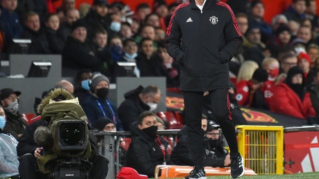 ManUnited-Trainer Ralf Rangnick steht nach durchwachsenen Leistungen der Mannschaft in der Kritik. ManUnited-Trainer Ralf Rangnick steht nach durchwachsenen Leistungen der Mannschaft in der Kritik.