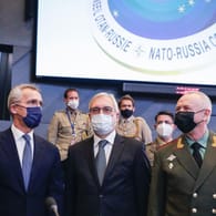 Nato-Russland-Rat tagt in Brüssel: Die Gespräche endeten zunächst ohne konkrete Annäherung.