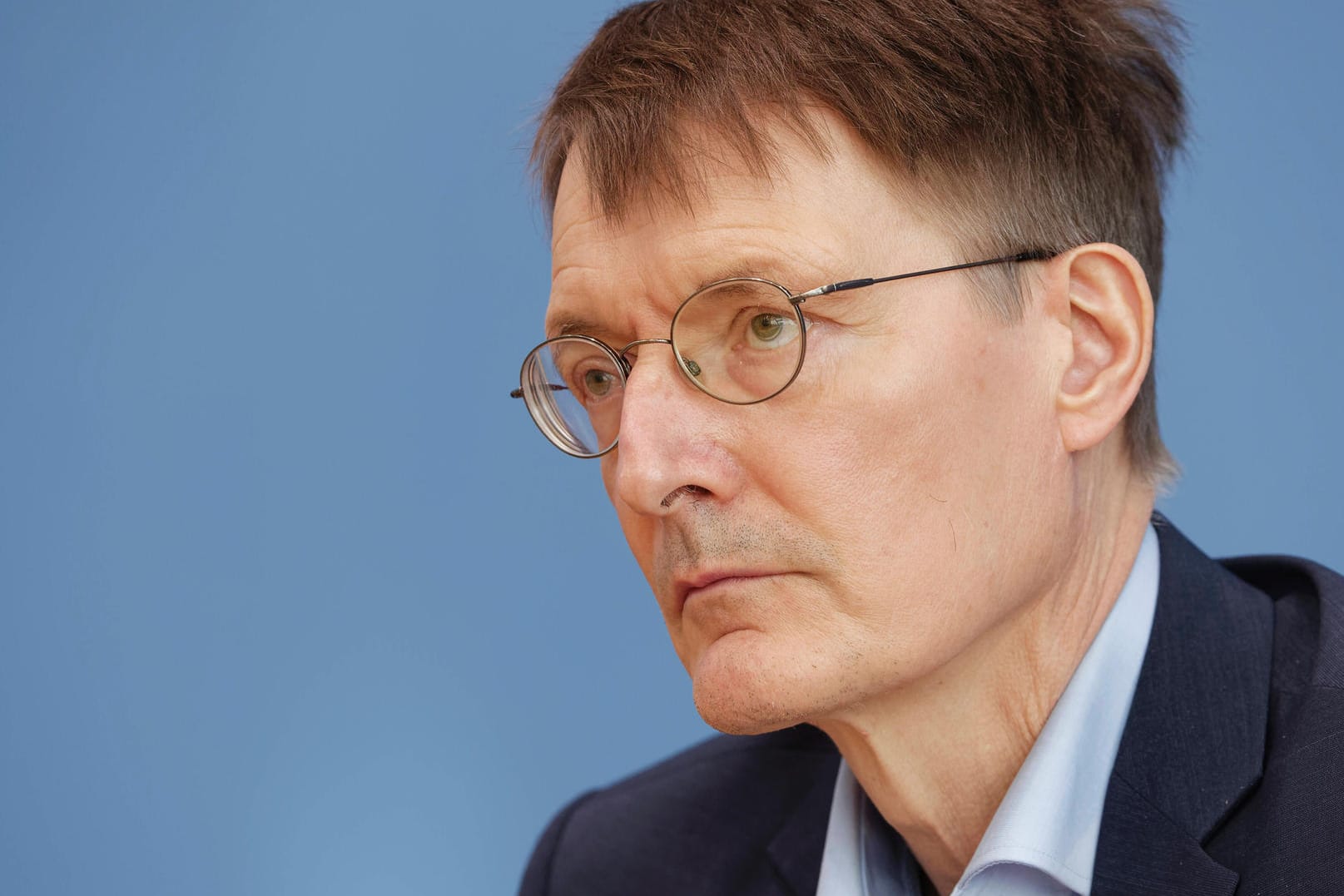 Karl Lauterbach: Der Gesundheitsminister will keinen eigenen Vorschlag für eine allgemeine Impfpflicht machen.