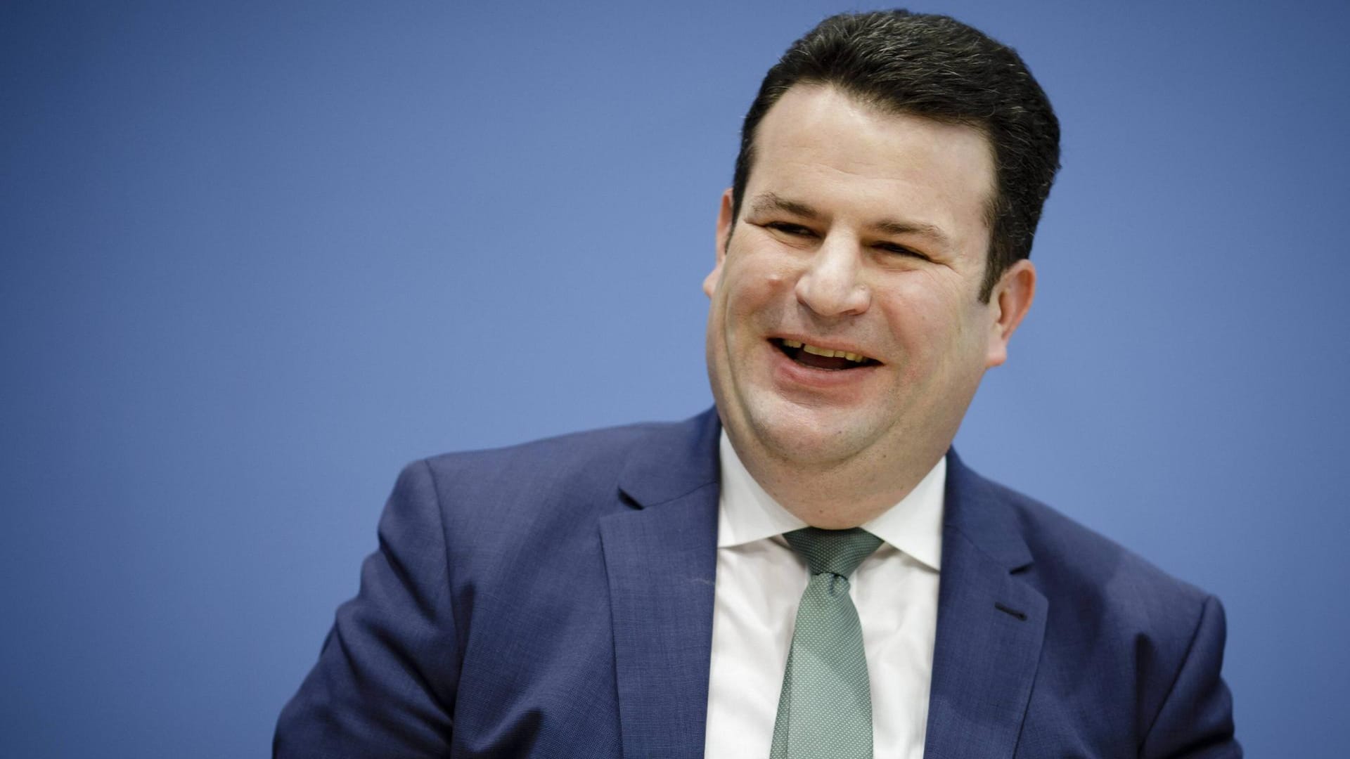 Bundesarbeitsminister Hubertus Heil (Archivbild): Der SPD-Mann verspricht Rentnern mehr Geld.