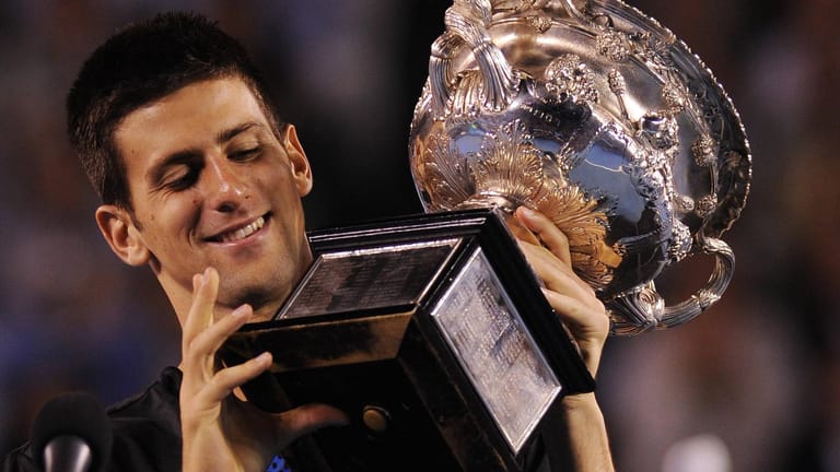 In Melbourne holt Novak Djokovic 2008 seinen ersten Grand-Slam-Titel.
