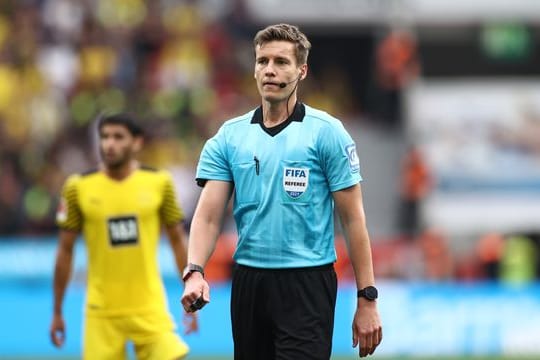 Unter den besten Schiedsrichtern Europas: Siebert steigt in UEFA-Elitekategorie auf.