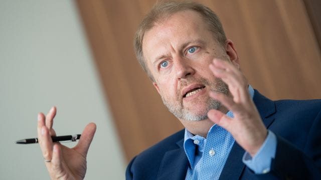 Der Geschäftsführer Finanzen des Fußball-Bundesligisten Hertha BSC: Ingo Schiller. Der Geschäftsführer Finanzen des Fußball-Bundesligisten Hertha BSC: Ingo Schiller.