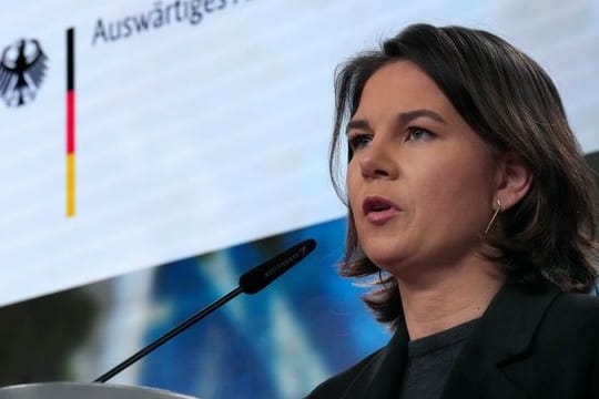 Reist für Gespräch zu den "Perspektiven der russisch-deutschen Beziehungen" nach Moskau: Annalena Baerbock.