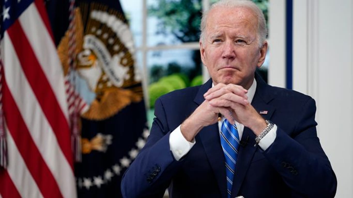 Mit dem Gerichtsentscheid muss er einen Rückschlag für seine Corona-Politik hinnehmen: US-Präsident Joe Biden.