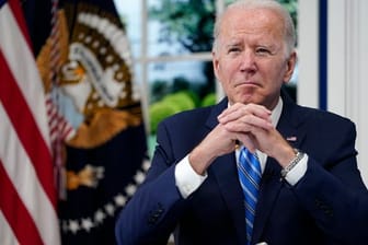 Mit dem Gerichtsentscheid muss er einen Rückschlag für seine Corona-Politik hinnehmen: US-Präsident Joe Biden.
