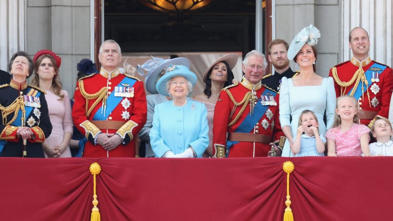 Britische Königsfamilie bei der "Trooping the Colour"-Parade 2018: Mitglieder der Royal Family gehen auf Distanz zu Prinz Andrew.