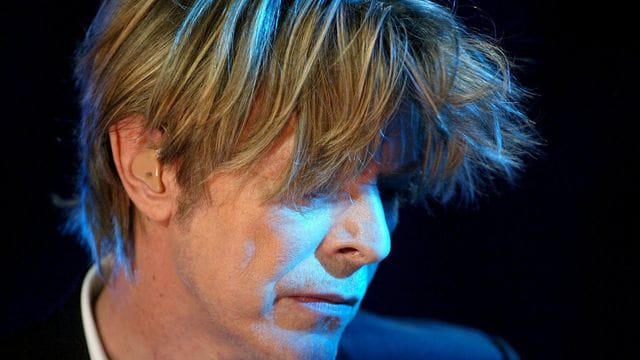 David Bowie beim Montreux Jazz Festival 2002.