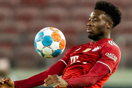 Bayern Münchens Alphonso Davies fehlt mit Herzmuskelentzündung wochenlang.