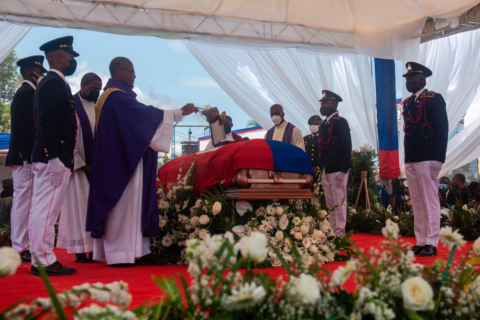 Die Beerdigung des ermordeten Präsidenten von Haiti, Jovenel Moise (Archivbild): Jetzt ist ein weiterer mutmaßlicher Täter festgenommen worden.