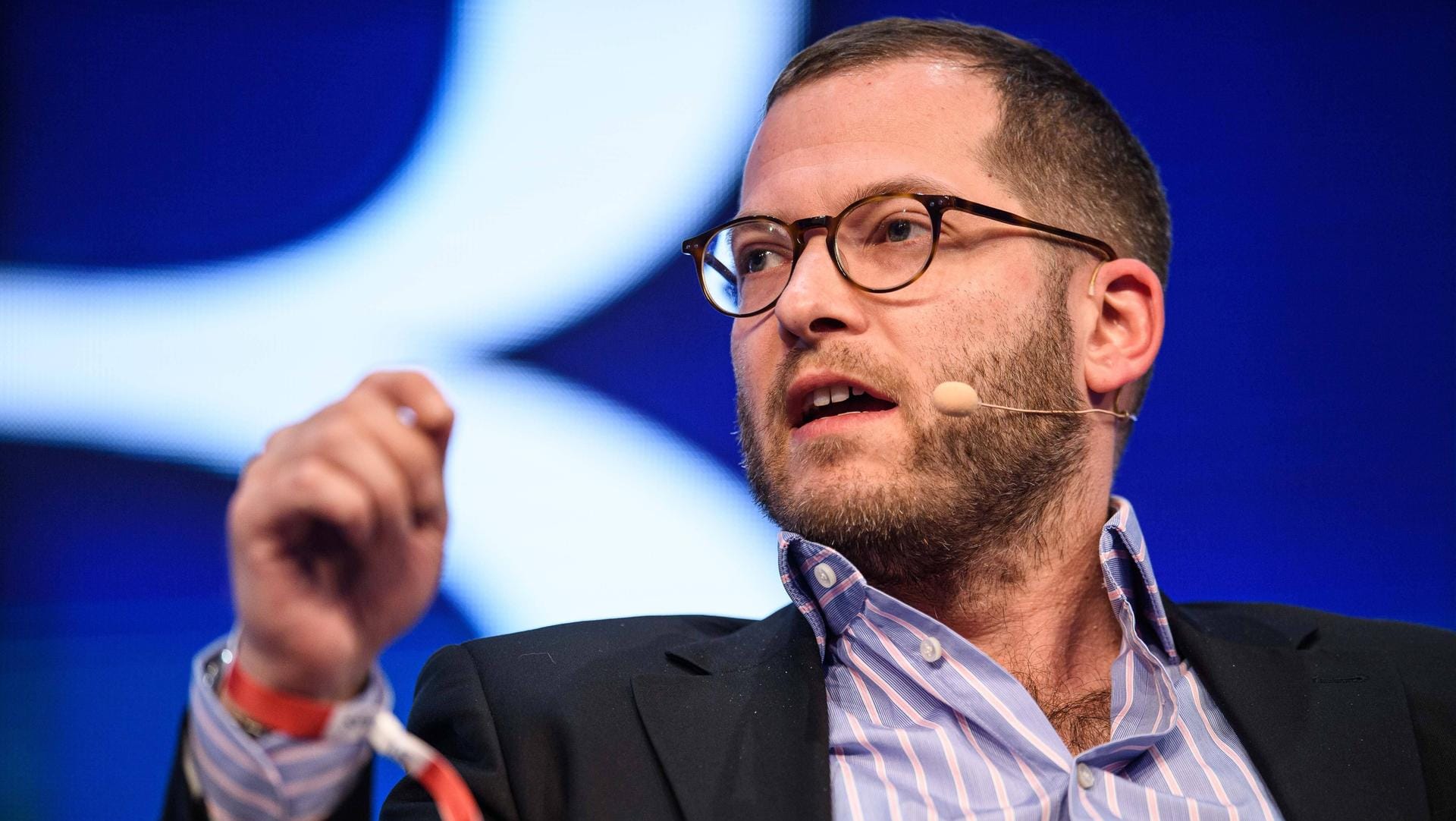 Julian Reichelt bei einer Pressekonferenz (Archivbild): Der Journalist kündigte eine neue Plattform an.