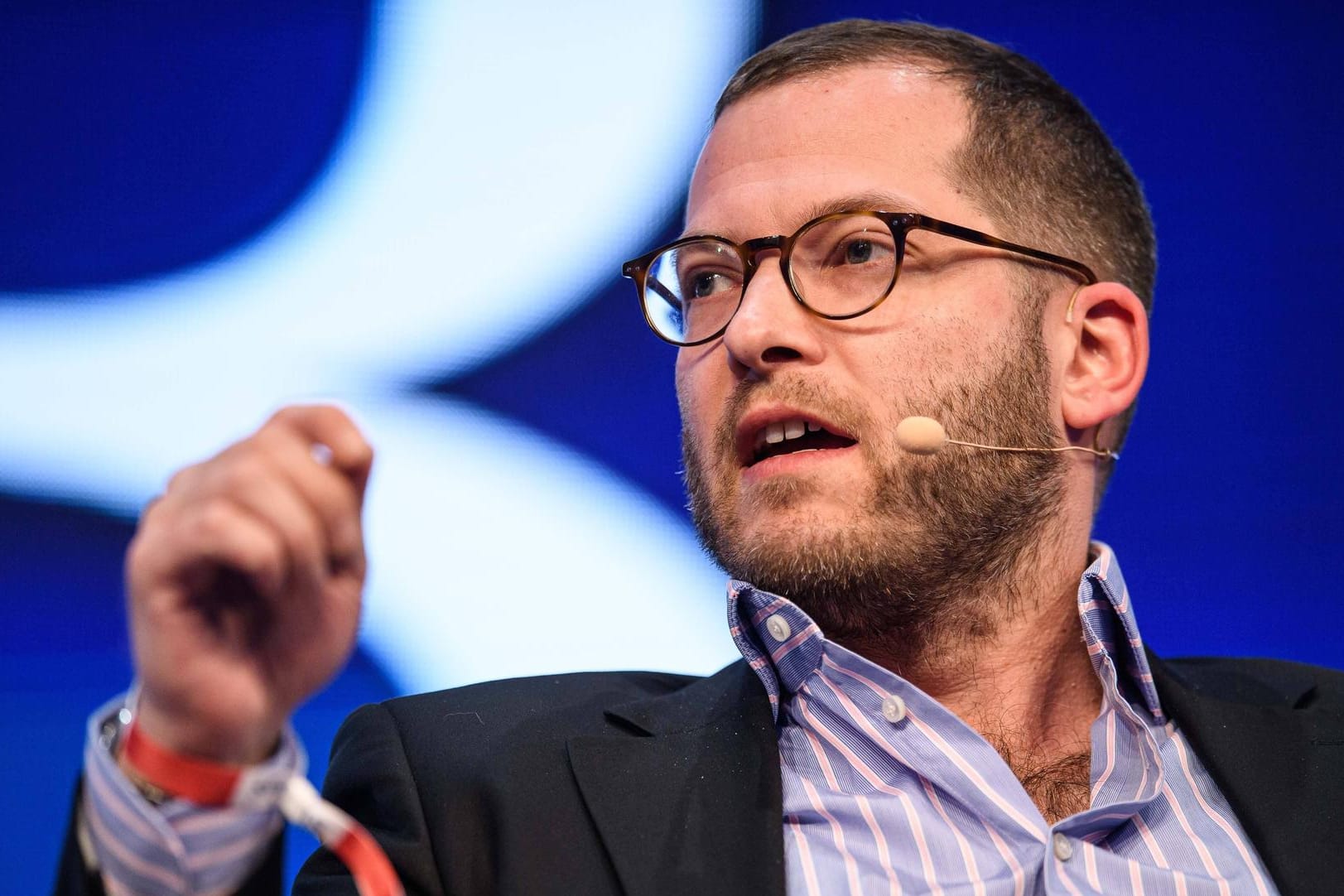 Julian Reichelt bei einer Pressekonferenz (Archivbild): Der Journalist kündigte eine neue Plattform an.