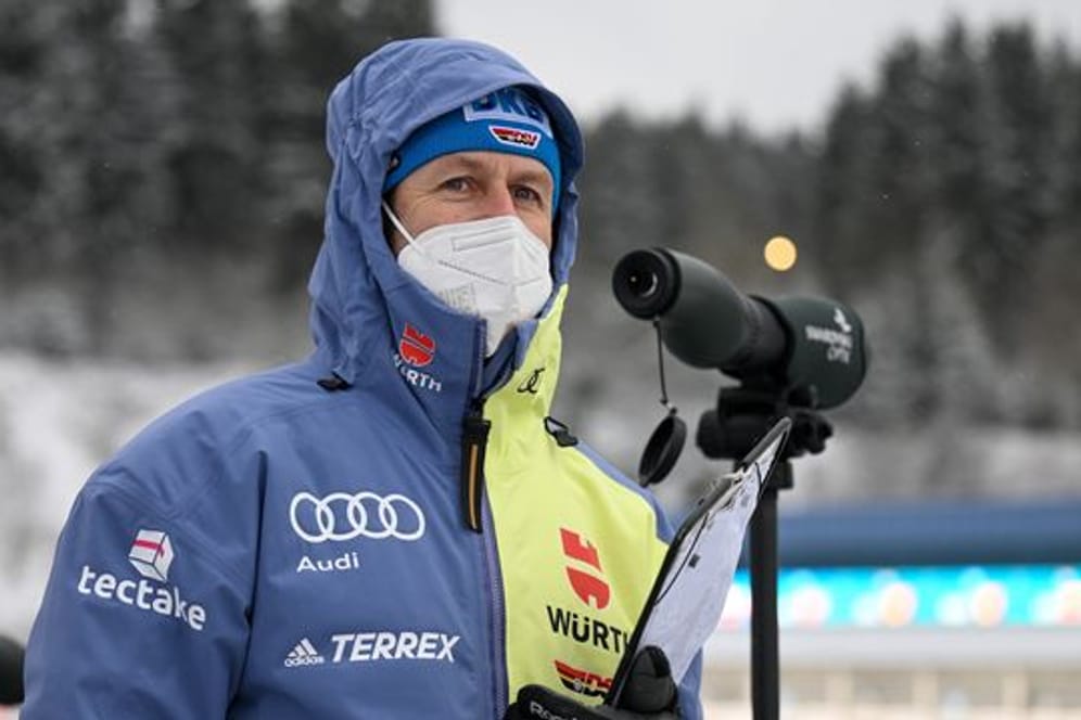 Biathlon-Bundestrainer Mark Kirchner will vor den Olympischen Winterspielen Ruhe bewahren.